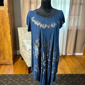 Ladies beach ready dress/cover up